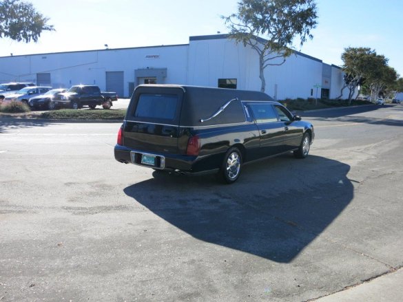 2004 Federal Coach Cadillac Deville Hearse