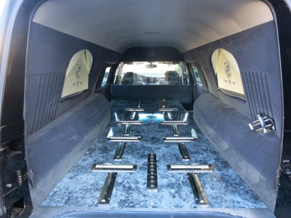 2004 Federal Coach Cadillac Deville Hearse