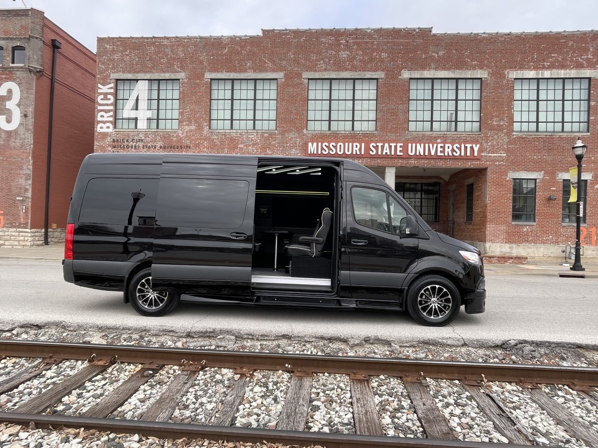 Sprinter for Sale in Springfield, MO - Photo 11