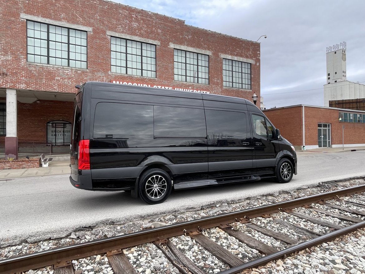 Sprinter for Sale in Springfield, MO - Photo 17