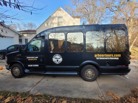 2015 Ford E-350 Shuttle Bus for Sale in Grand Rapids, MI - Photo 2