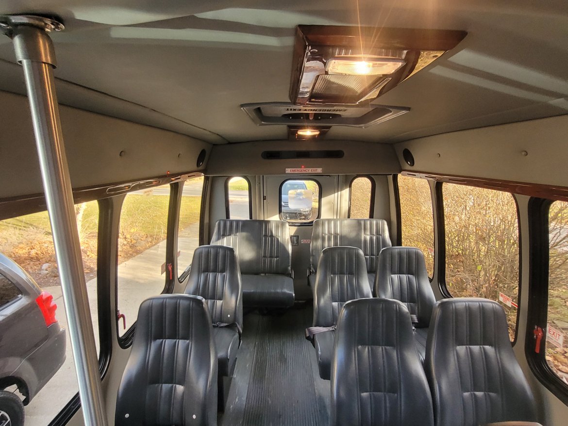 Shuttle Bus for Sale in Grand Rapids, MI - Photo 11