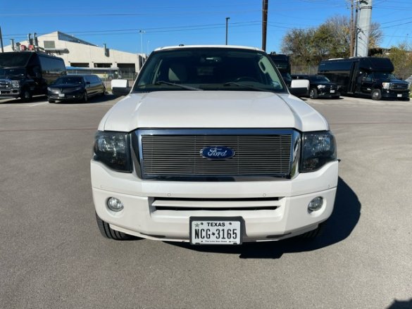2014 Ford Expedition Limousine for Sale in Austin, TX - Photo 2