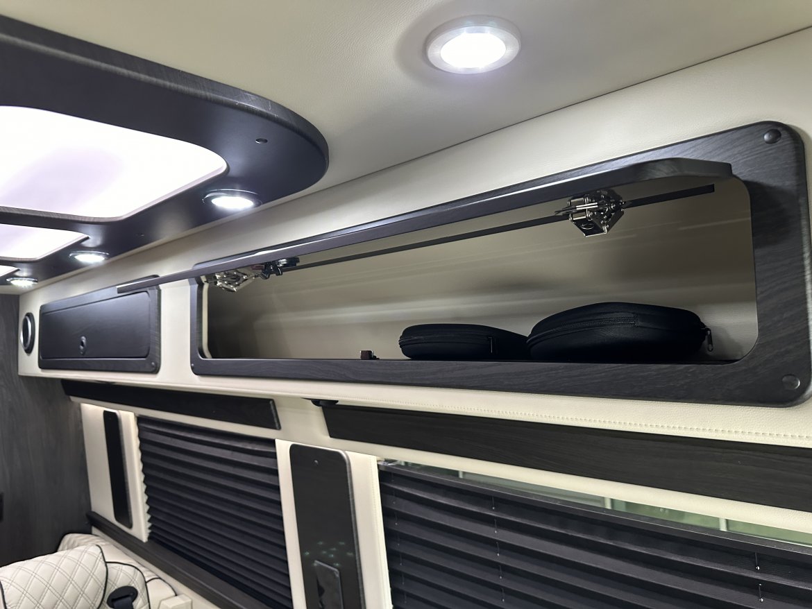 Sprinter for Sale in Baton Rouge, LA - Photo 16