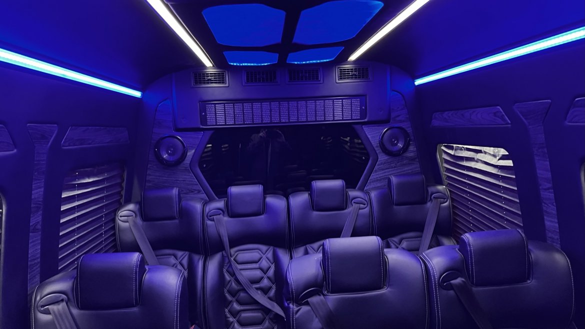 Executive Shuttle for Sale in Anaheim, CA - Photo 9