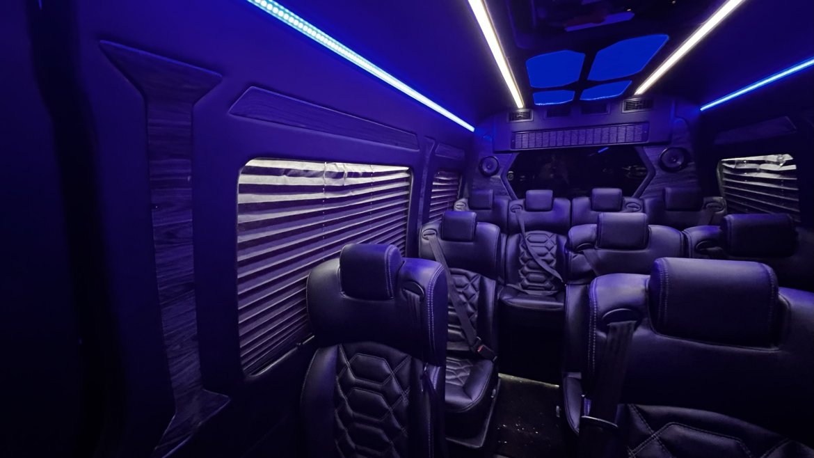 Executive Shuttle for Sale in Anaheim, CA - Photo 10
