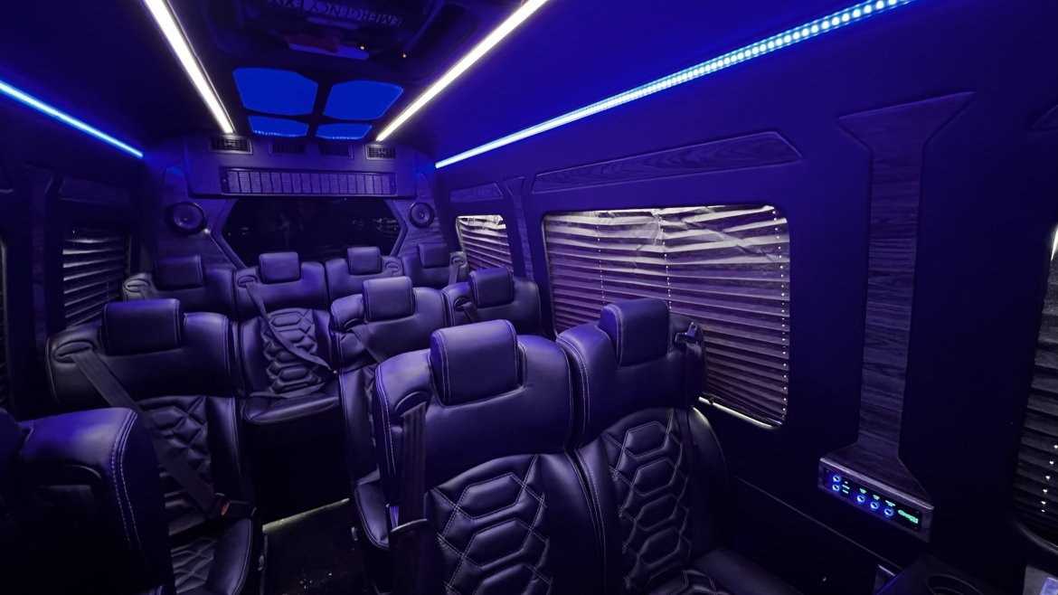 Executive Shuttle for Sale in Anaheim, CA - Photo 11