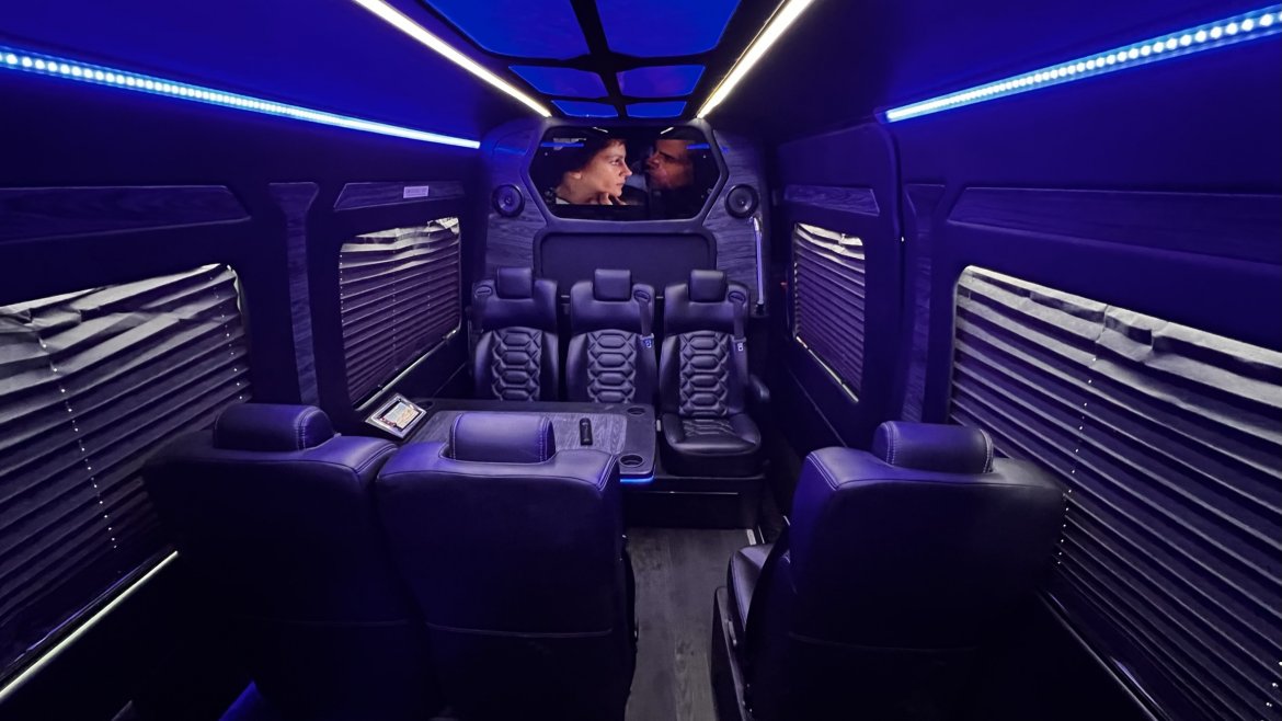 Executive Shuttle for Sale in Anaheim, CA - Photo 13