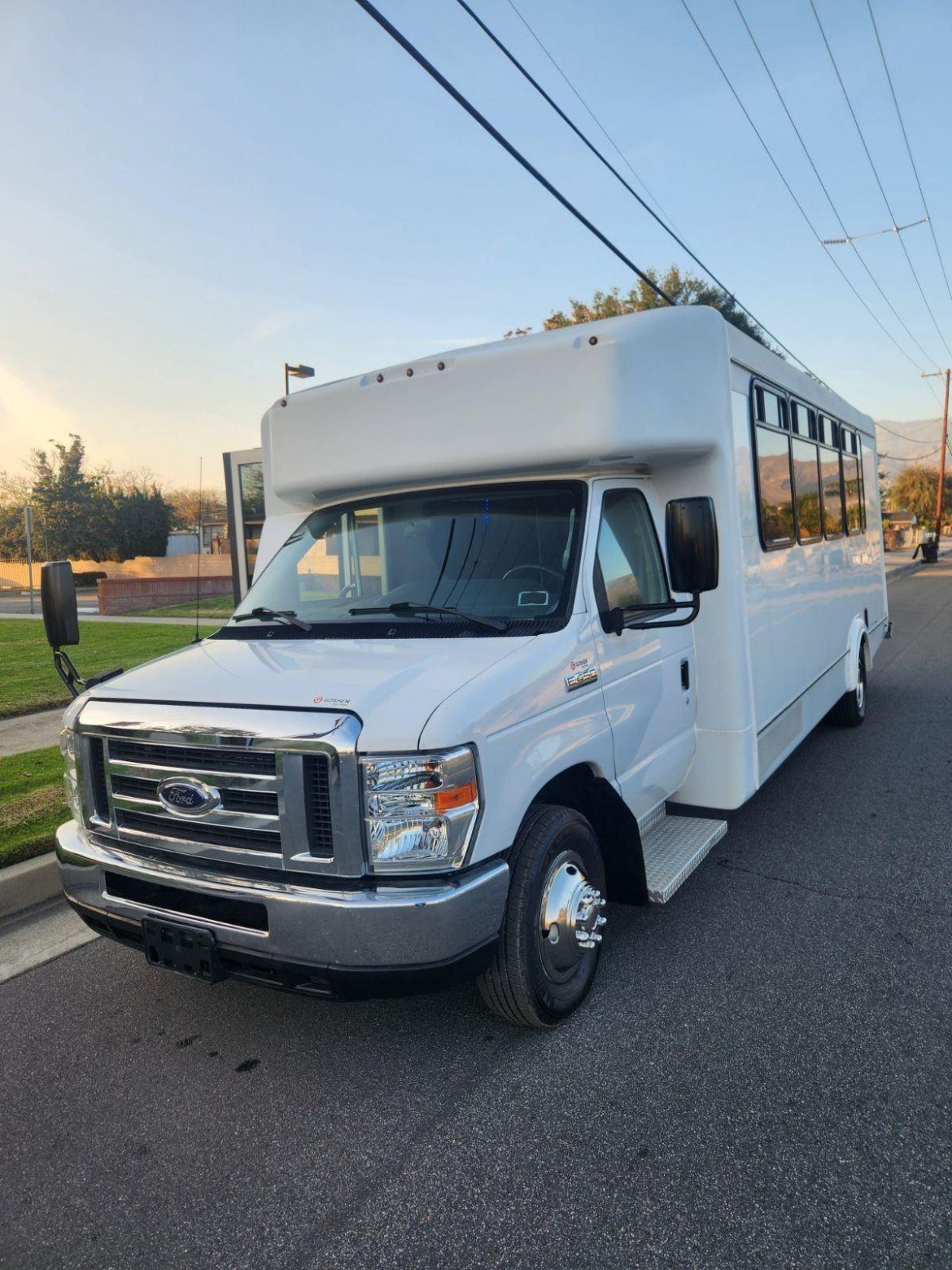 Limo Bus for Sale in Fontana, CA - Photo 7