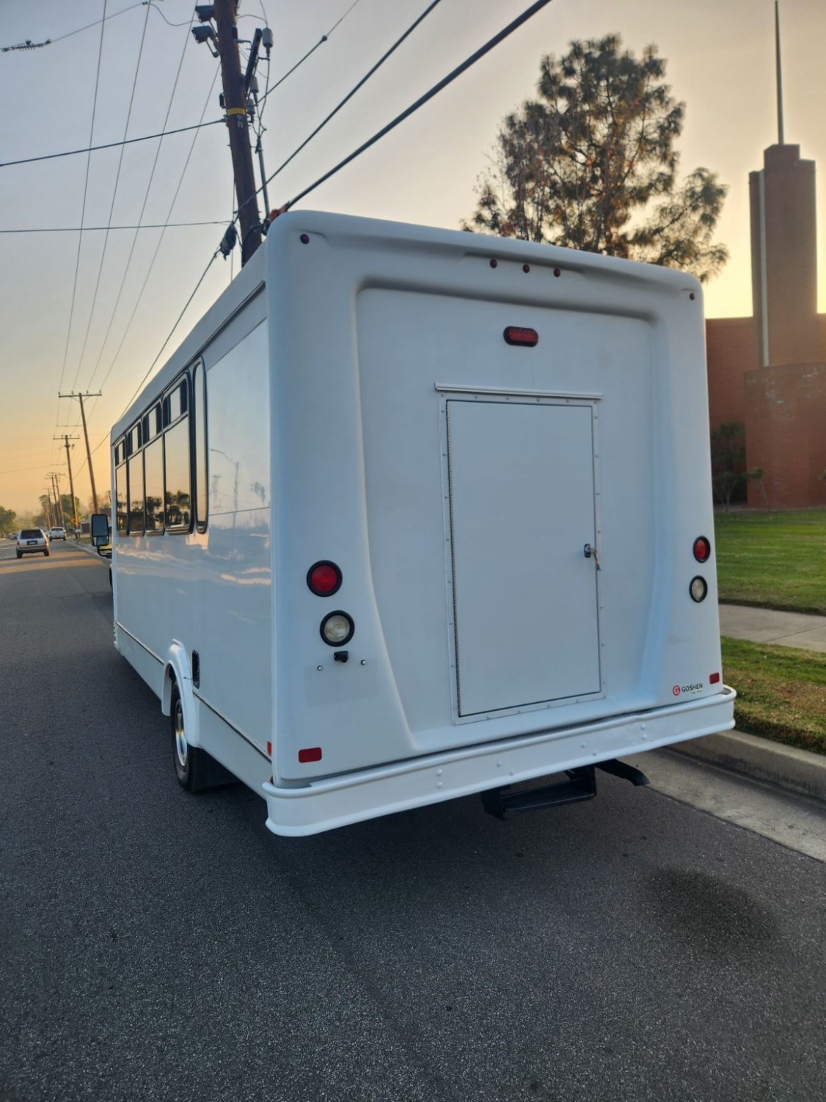 Limo Bus for Sale in Fontana, CA - Photo 8