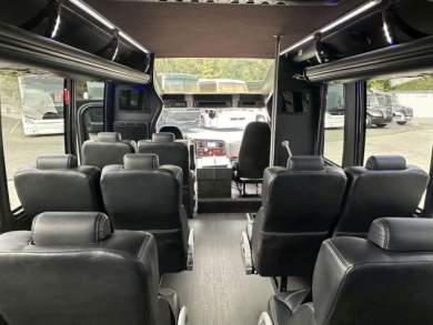 •SUPREME: 2016 Grech Freightliner M2 35-39 Passenger Executive Shuttle