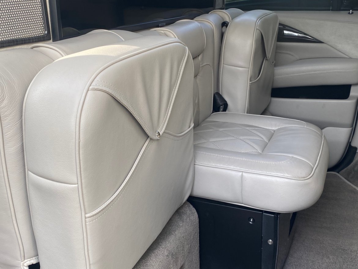 CEO SUV Mobile Office for Sale in Ontario, CA - Photo 10