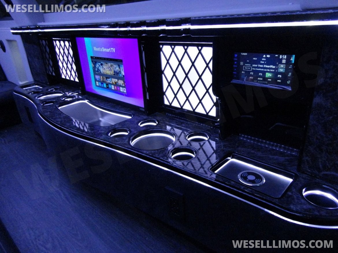 Limousine for Sale in Delray Beach, FL - Photo 15