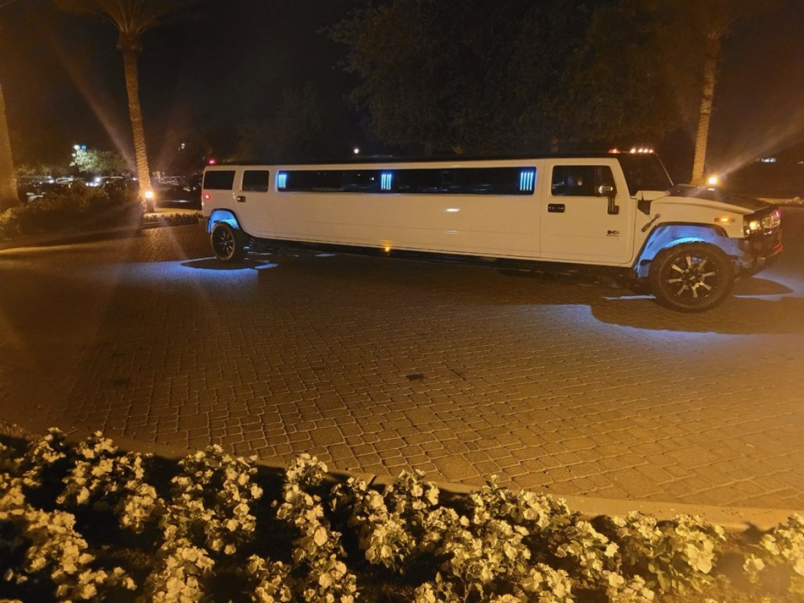 SUV Stretch for Sale in Chandler, AZ - Photo 11