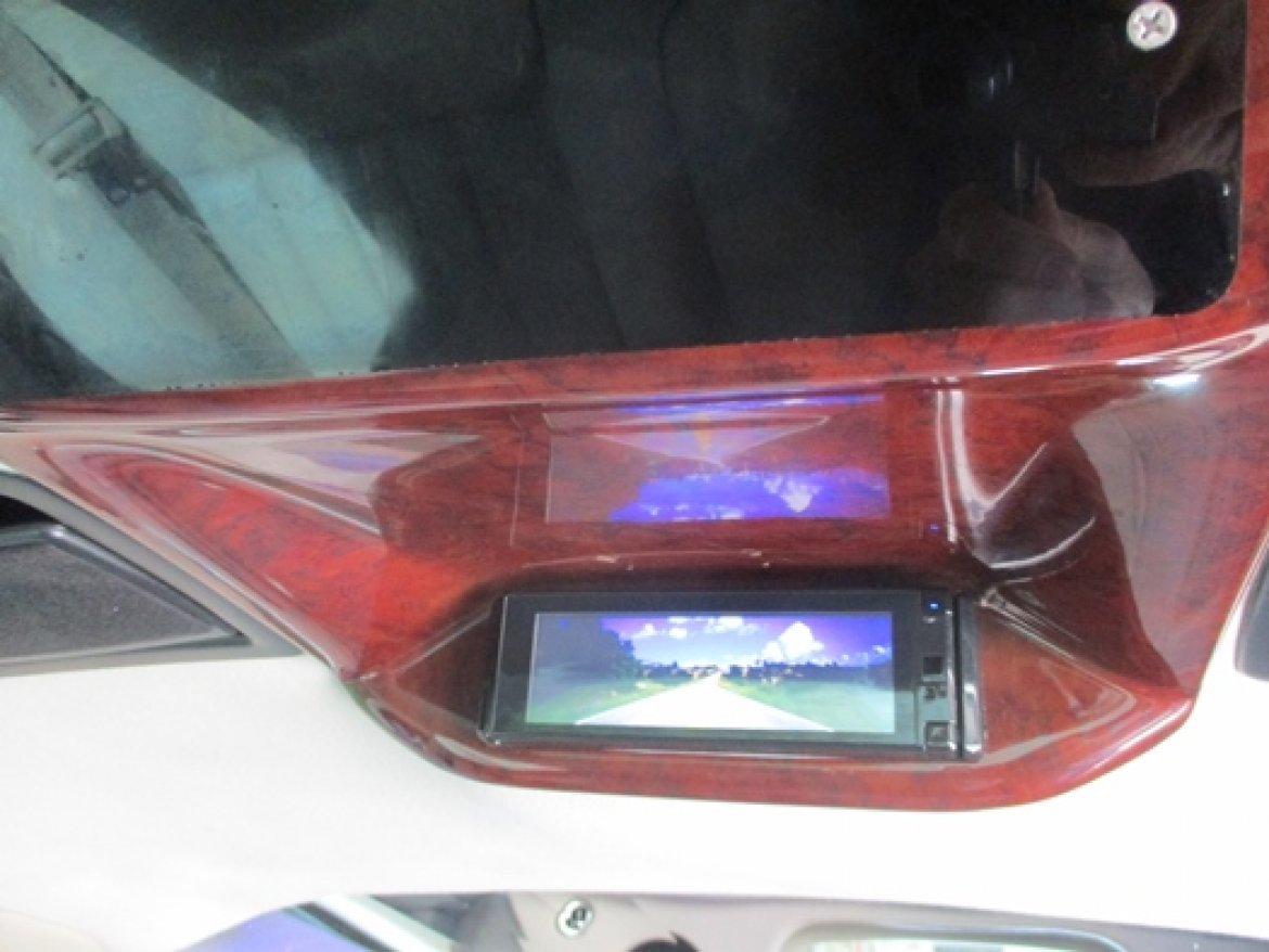 Limousine for Sale in Bellefontaine, OH - Photo 16