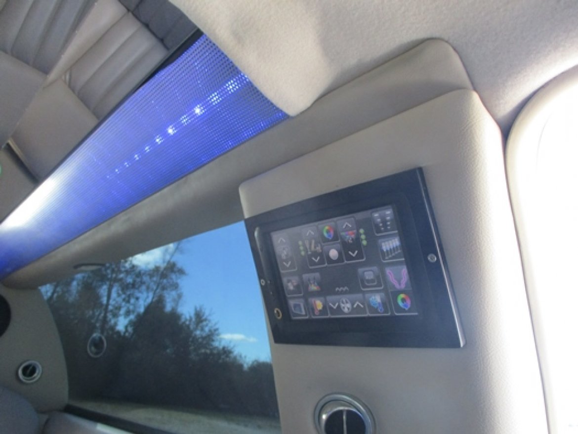 Used 2006 Lincoln Town Car for sale in Bellefontaine, OH WS17168 We