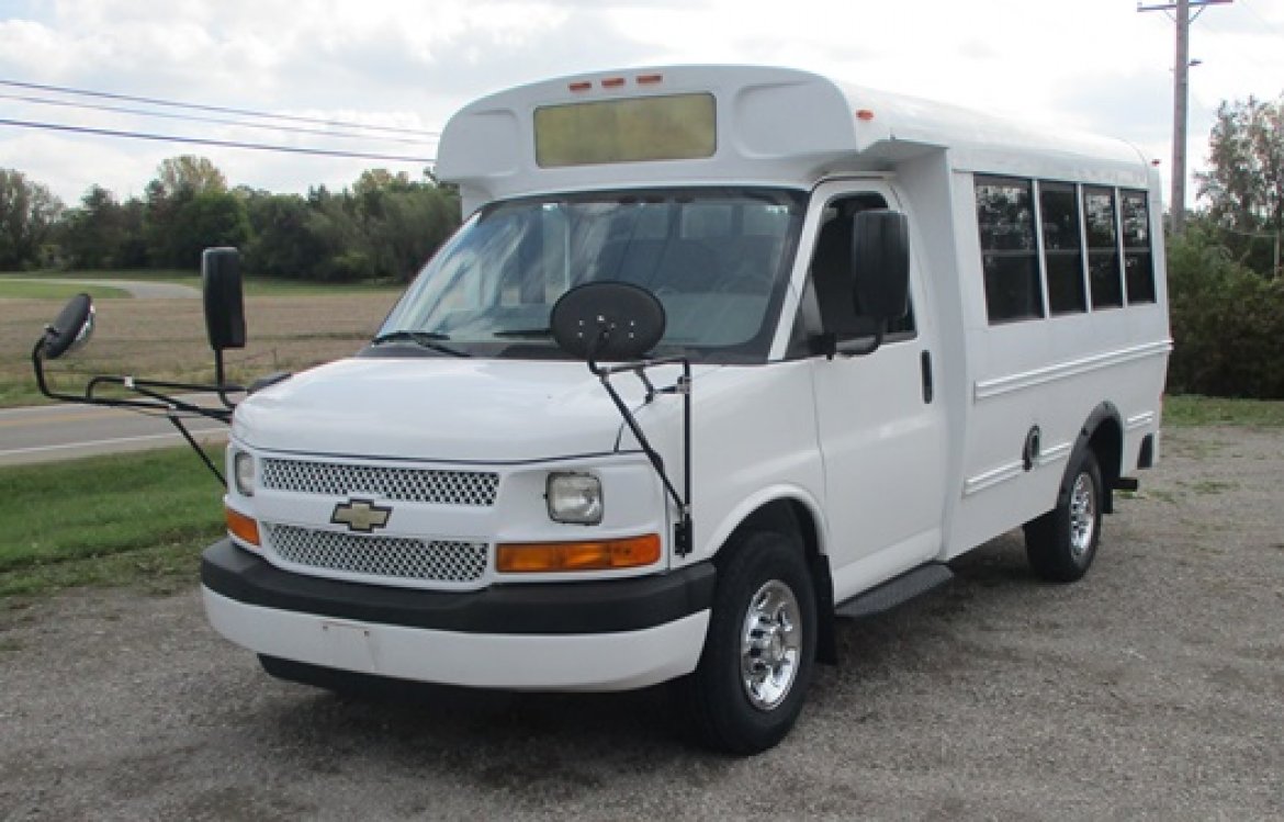 Shuttle Bus for Sale in Bellefontaine, OH - Main Photo