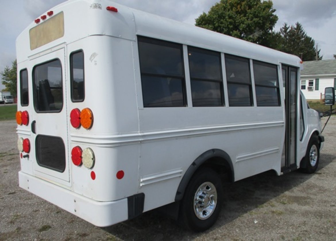 Shuttle Bus for Sale in Bellefontaine, OH - Photo 5