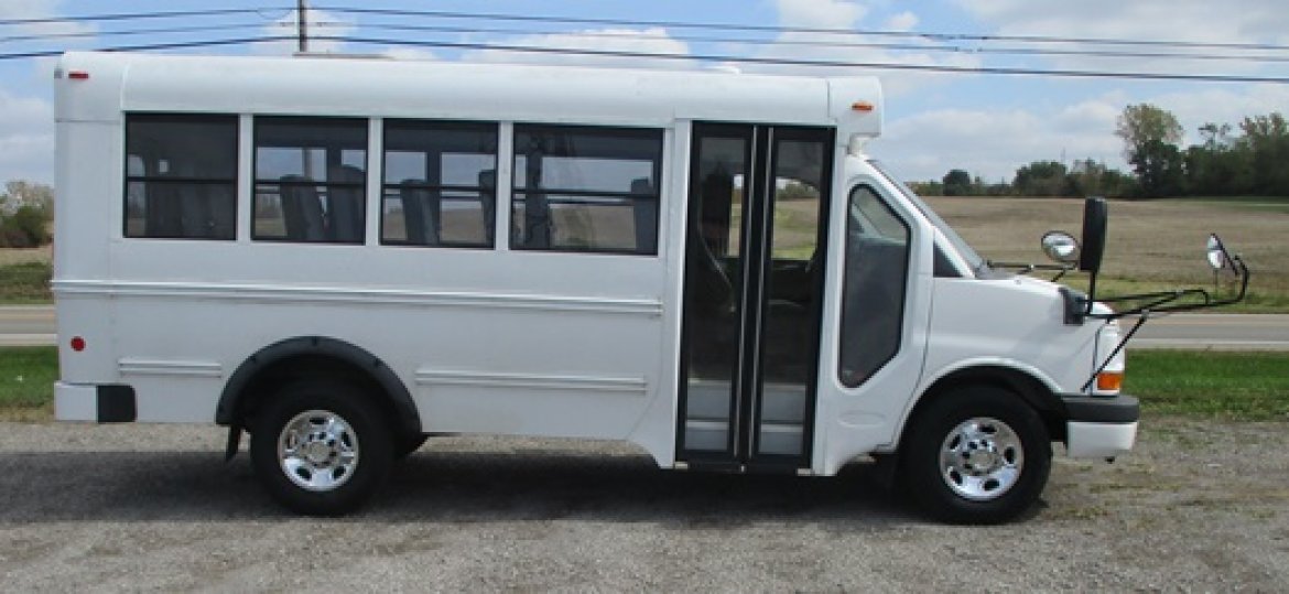 Shuttle Bus for Sale in Bellefontaine, OH - Photo 8