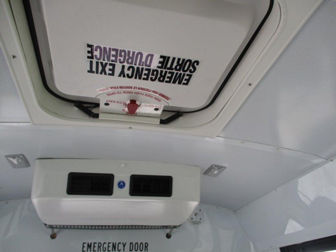 Shuttle Bus for Sale in Bellefontaine, OH - Photo 18