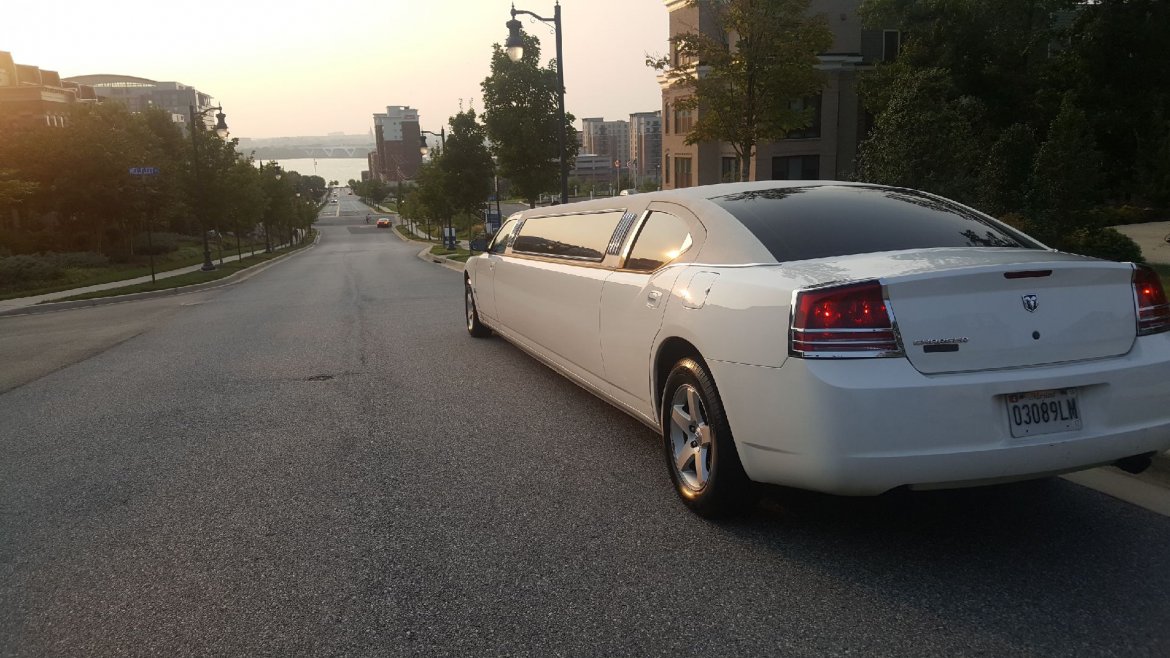 Limousine for Sale in Upper Marlboro, MD - Photo 4