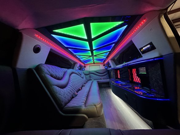 2023 Chrysler 300 Limousine for Sale in Springfield, MO - Main Photo