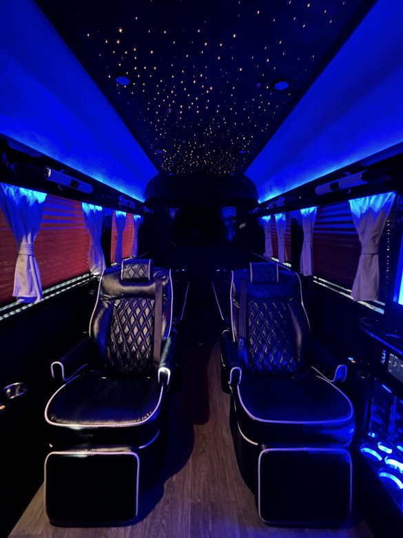2021 Mercedes-Benz Sprinter 2500 Sprinter for Sale in Chesterfield, MO - Main Photo