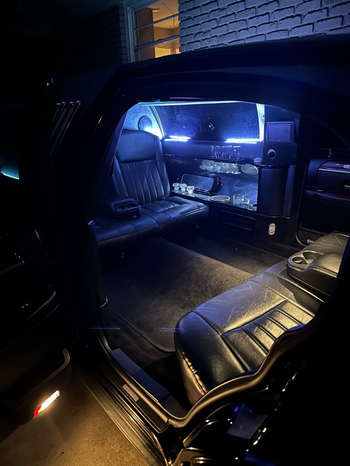 Limousine for Sale in brookhaven, GA - Photo 2