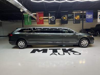 2015 Lincoln MKT Limousine for Sale in Richmond, VA - Main Photo
