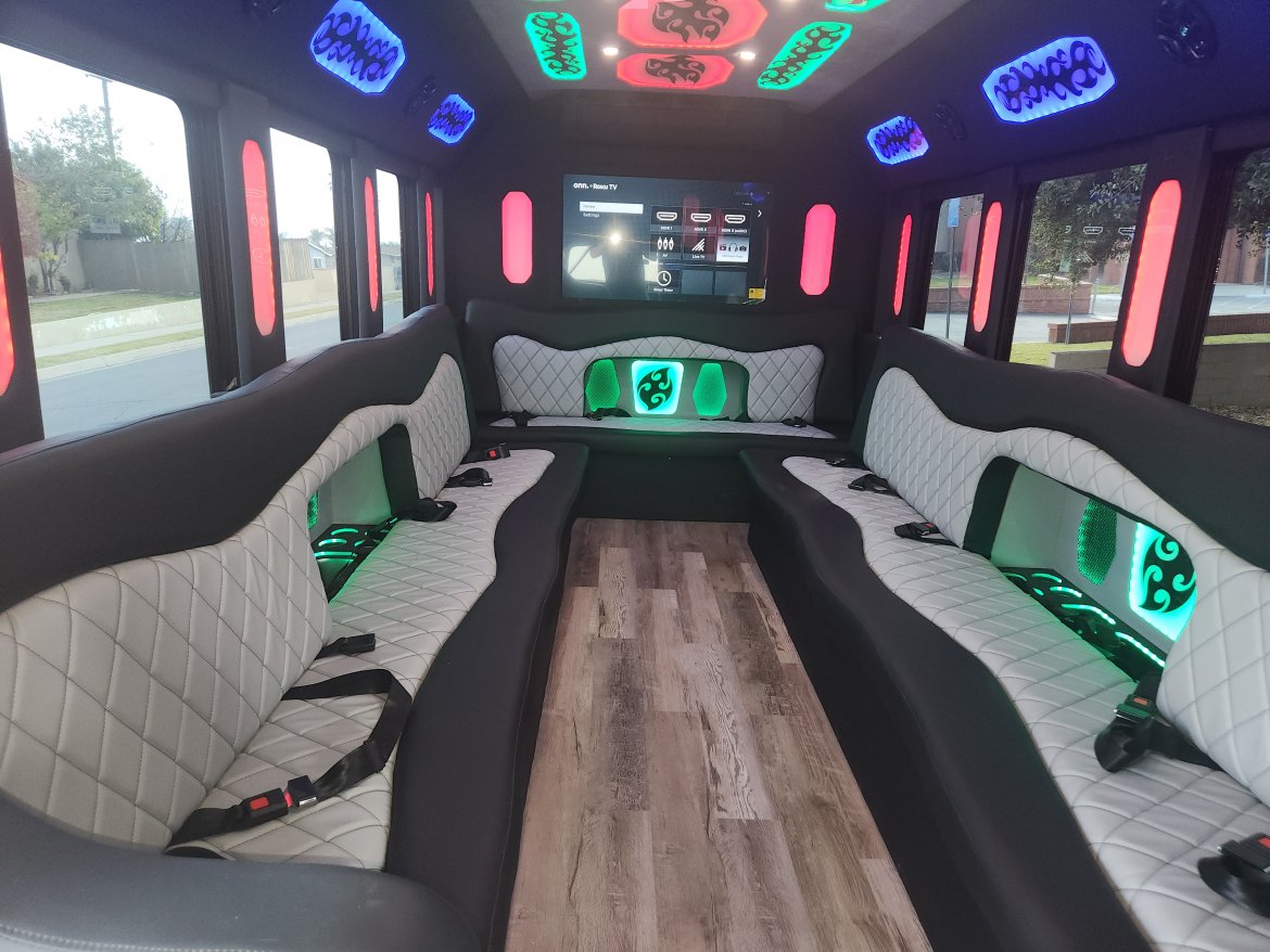 Limo Bus for Sale in Fontana, CA - Photo 14