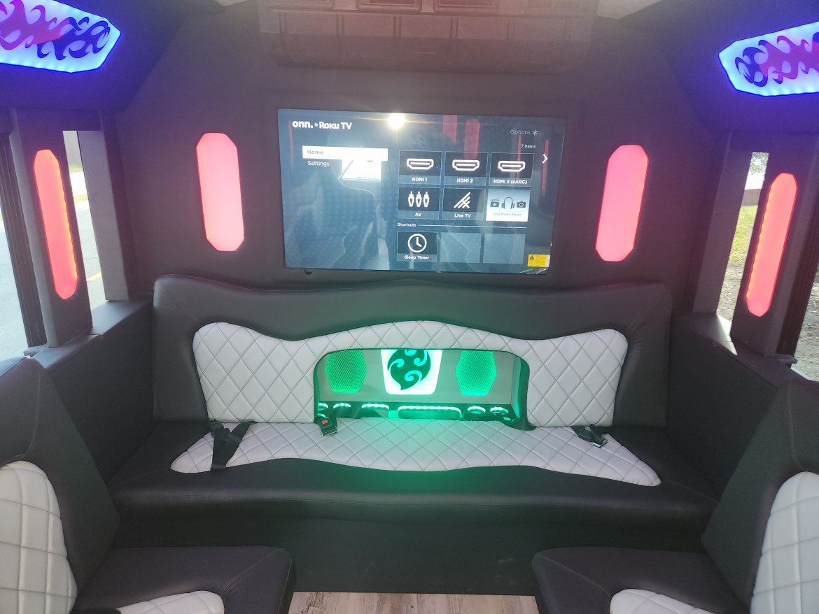 Limo Bus for Sale in Fontana, CA - Photo 16