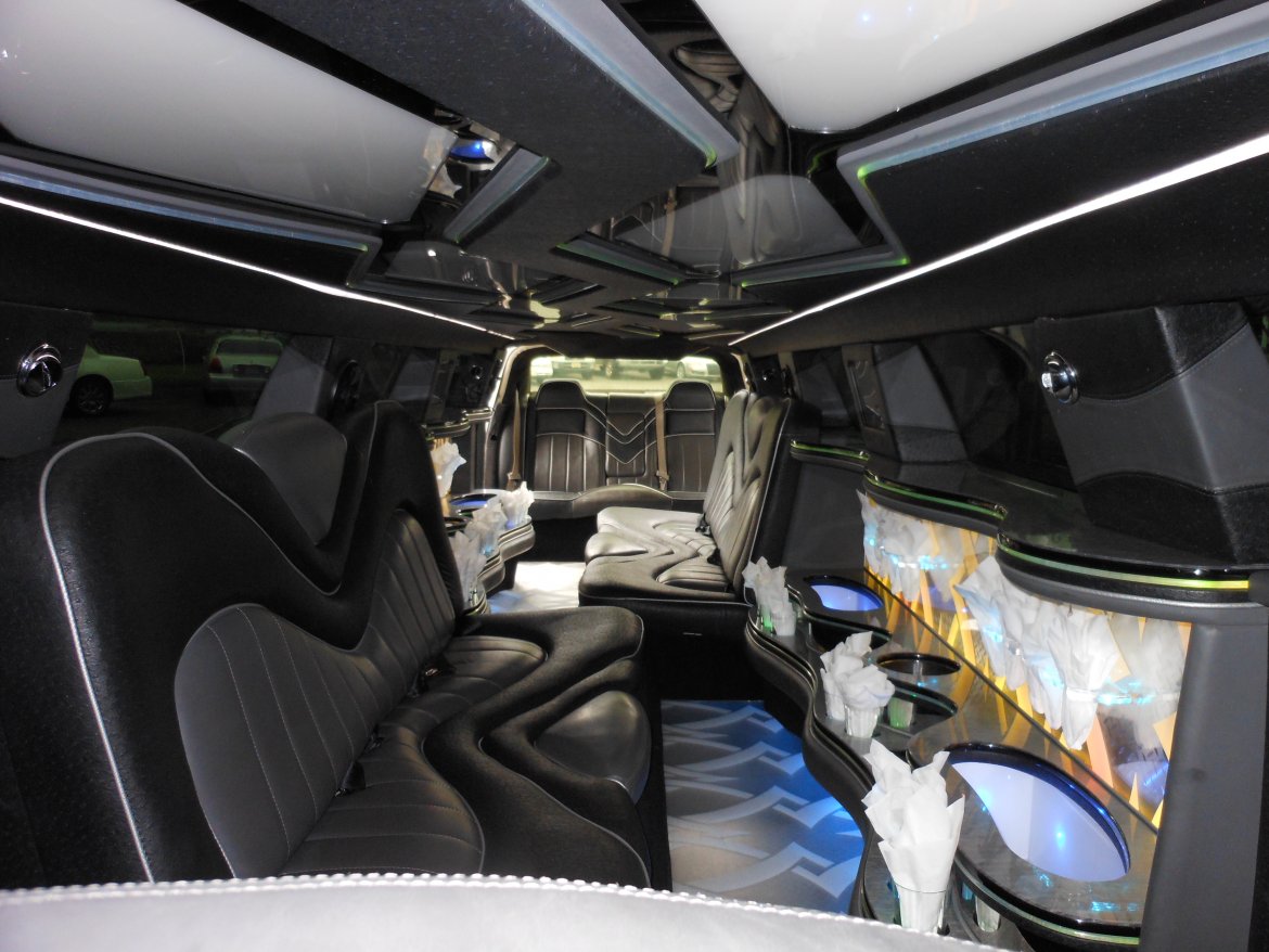 Photo of Limousine for sale: 2009 Chrysler 300 200&quot; by Limos by Moonlight