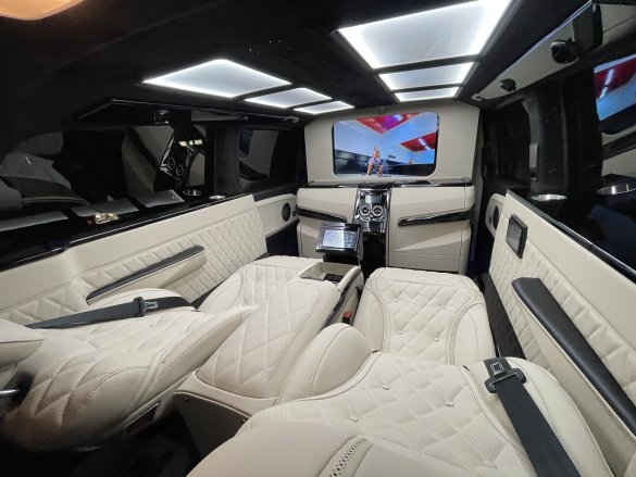 2022 Mercedes-Benz Metris Maybach CEO Sprinter for Sale in Springfield, MO - Main Photo