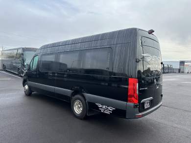 2022 Mercedes-Benz Sprinter 3500 Sprinter for Sale in Phoenix, Arizona, US - Photo 3