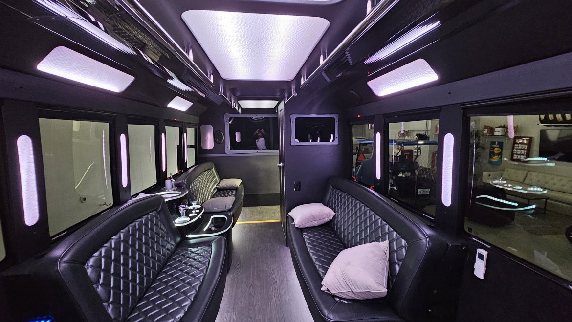 Limo Bus for Sale in Dade City, FL - Photo 22