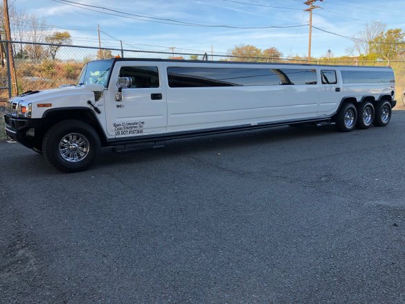 2006 Hummer H2 Tri-Axle SUV Stretch for Sale in Hillside, NJ - Photo 3