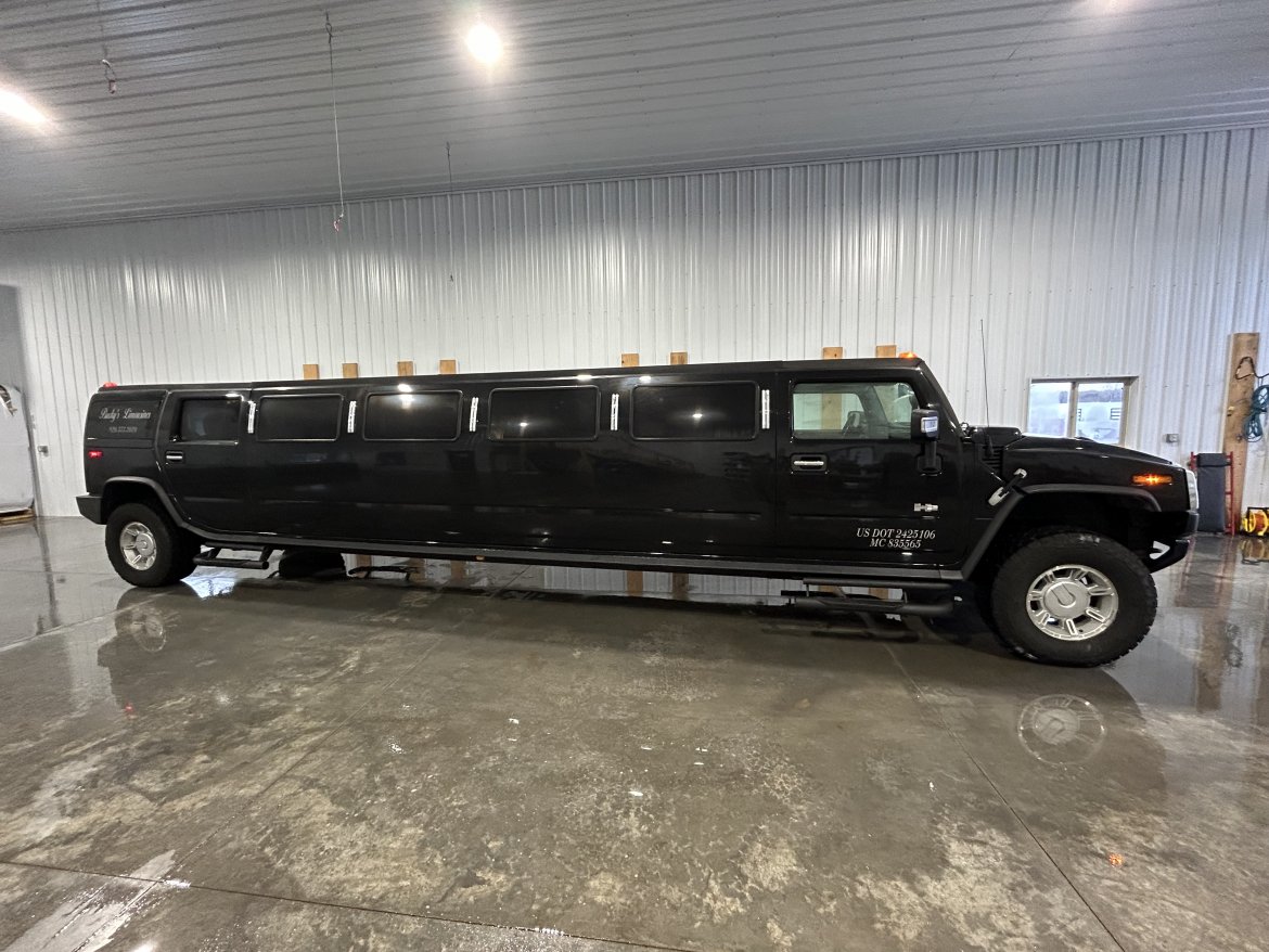 SUV Stretch for Sale in Green Bay, WI - Photo 3