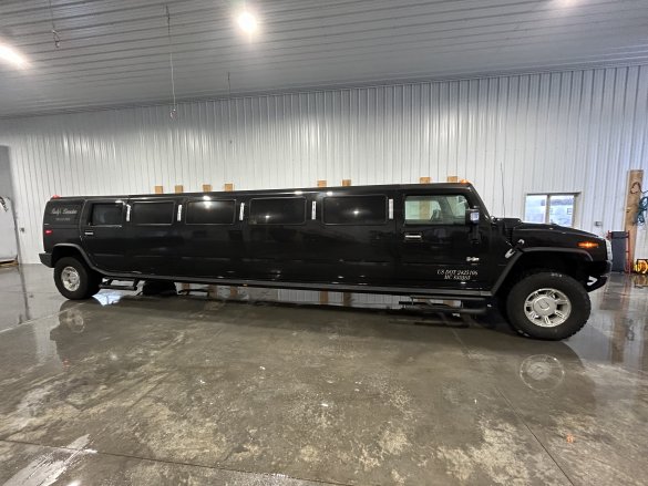 2007 Hummer H2 Stretch 180”  14 passenger SUV Stretch for Sale in Green Bay, WI - Photo 3