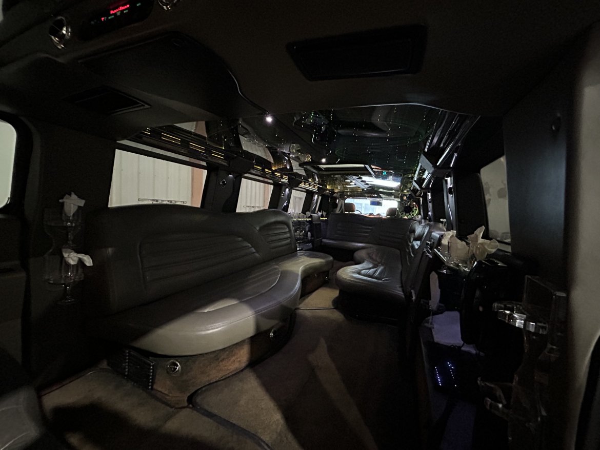 SUV Stretch for Sale in Green Bay, WI - Photo 6