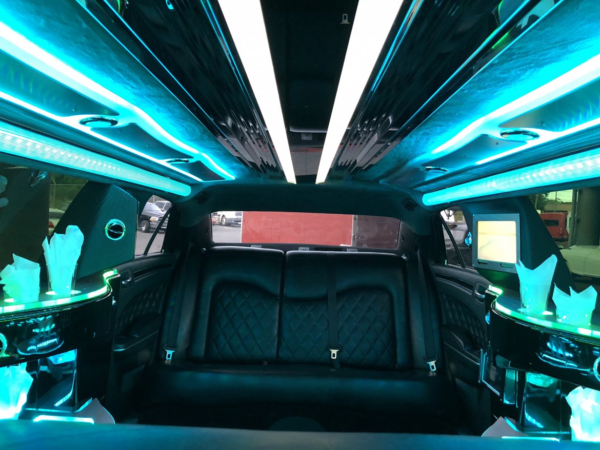 Photo of Limousine for sale: 2014 Chrysler 300 70&quot; by SPV Reduced price with 28k miles