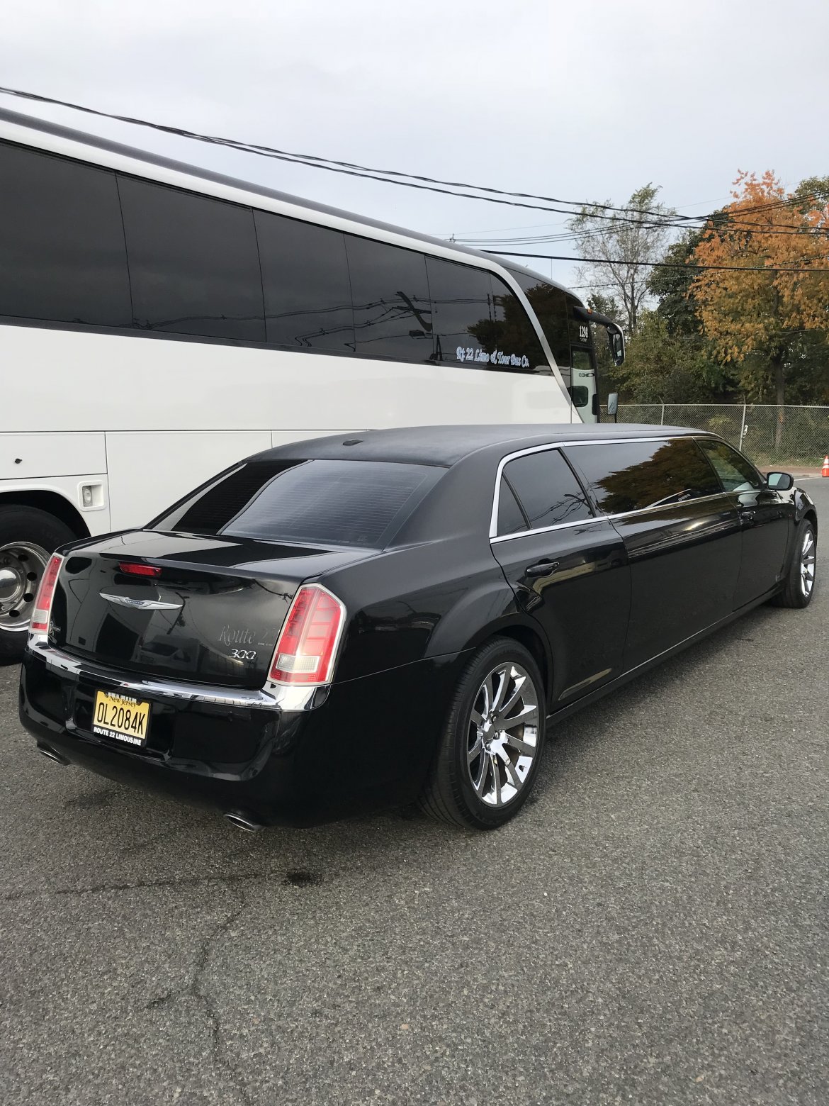 Photo of Limousine for sale: 2014 Chrysler 300 70&quot; by SPV Reduced price with 28k miles