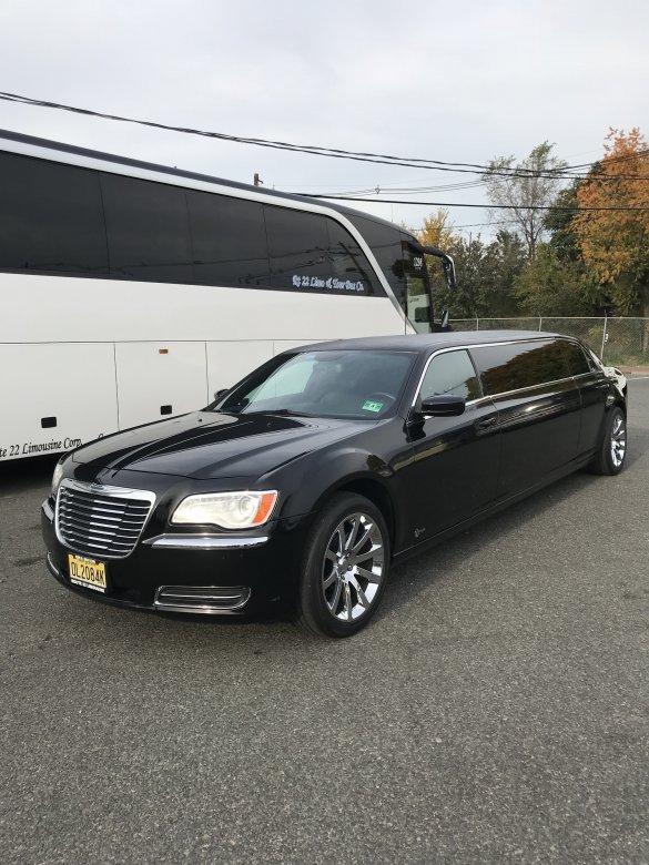 2014 Chrysler 300 Limousine for Sale in Hillside, NJ - Photo 3