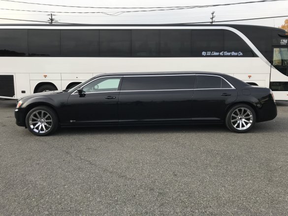 2014 Chrysler 300 Limousine for Sale in Hillside, NJ - Main Photo