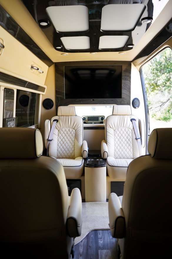 2019 Midwest Automotives Mercedes-Benz Sprinter 2500 Sprinter