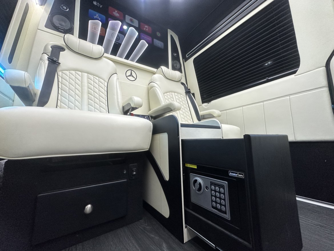 Sprinter for Sale in Springfield, MO - Photo 10