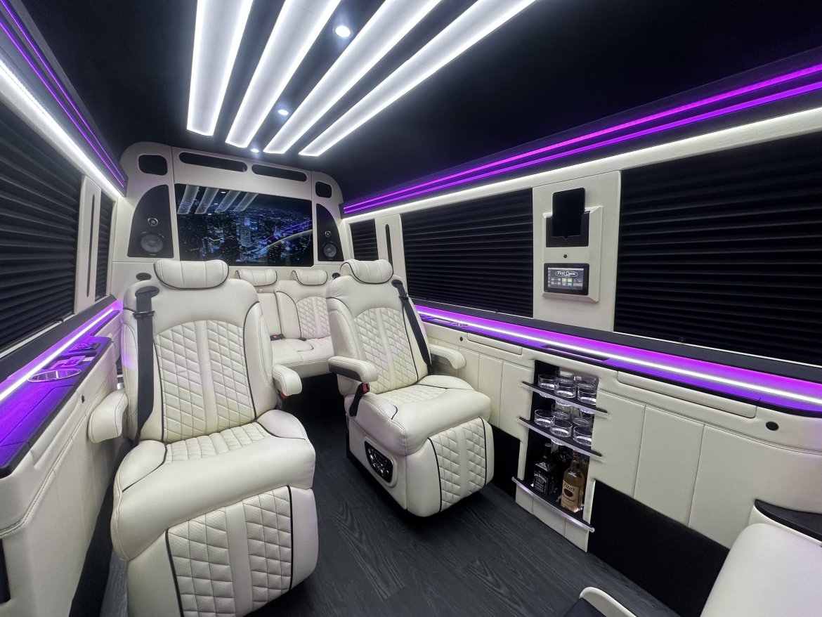 Sprinter for Sale in Springfield, MO - Photo 11