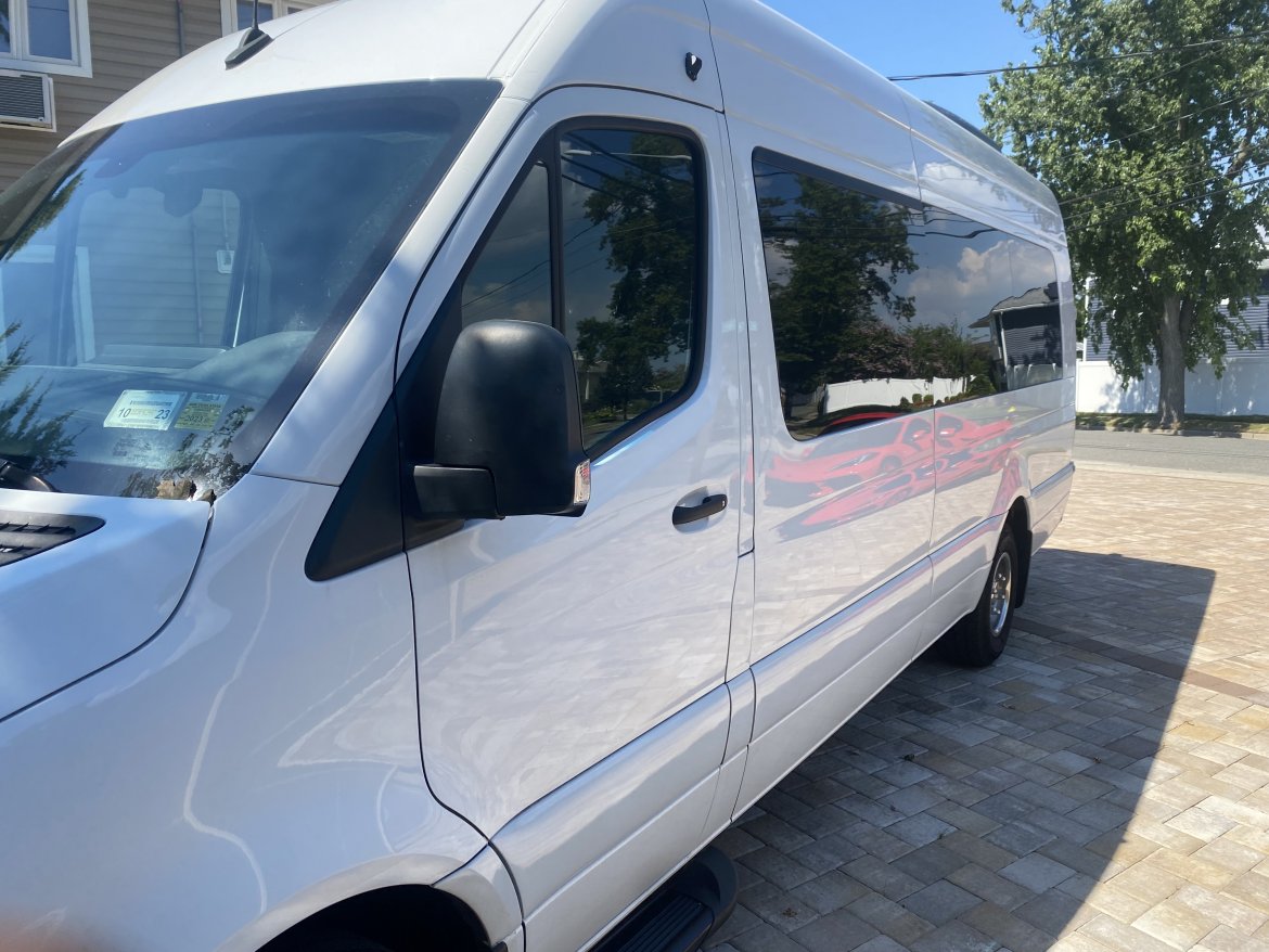Sprinter for Sale in Queens, NY - Photo 17