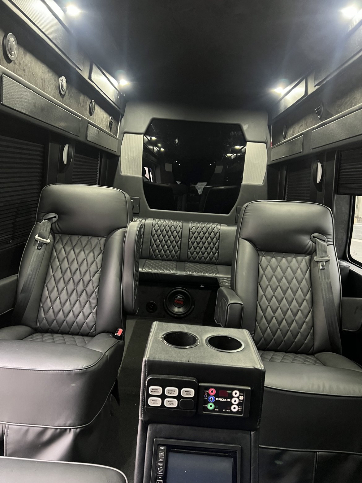 Limousine for Sale in Southfield, MI - Photo 2