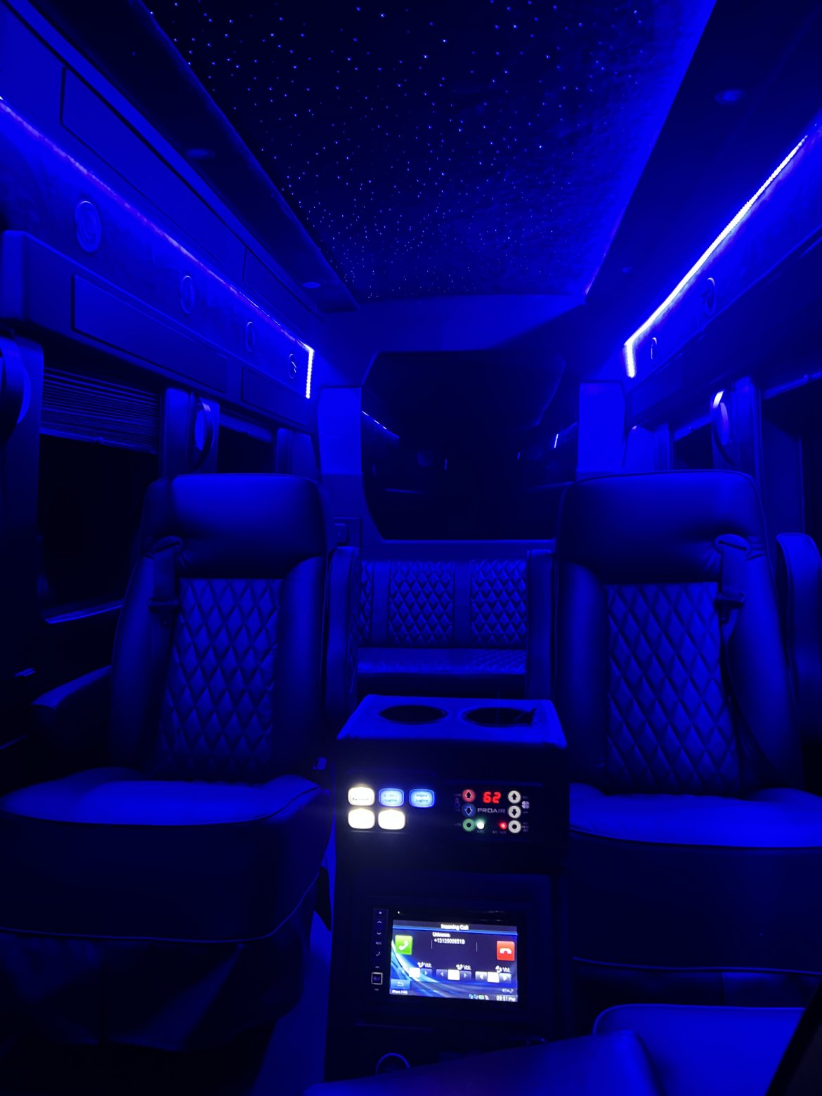 Limousine for Sale in Southfield, MI - Photo 16