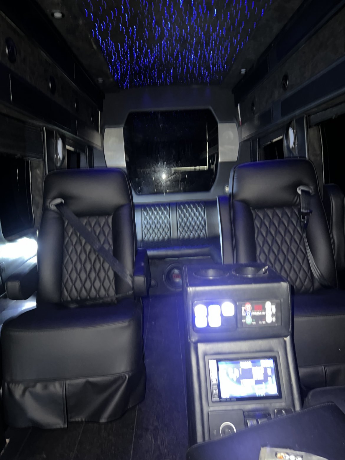 Limousine for Sale in Southfield, MI - Photo 19